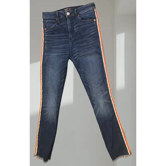 Abercrombie & Fitch Simone High Rise Ankle Jeans – Size 27 - Picture 1 of 6